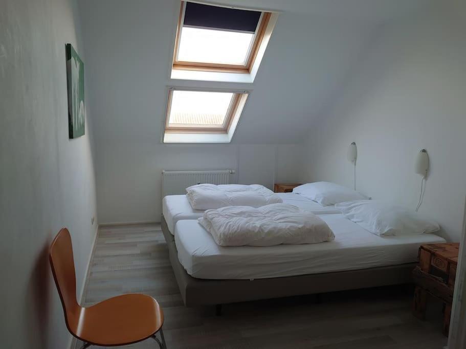De Oostkamer; Eiland Appartement Naast Natuurgebied Boschplaat Oosterend  Eksteriør bilde